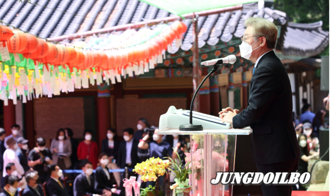 19일 불기 2565년 부처님 오신 날 맞아 남양주 봉선사 봉축 법요식 참석 = 자료사진 경기도
