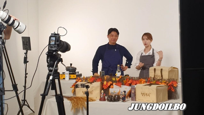 지난 9월,경기도1인크리에이터 유튜버 요리보고조리보고와 함께한 2021 경기가 좋아 경기도 추석특별 기획전