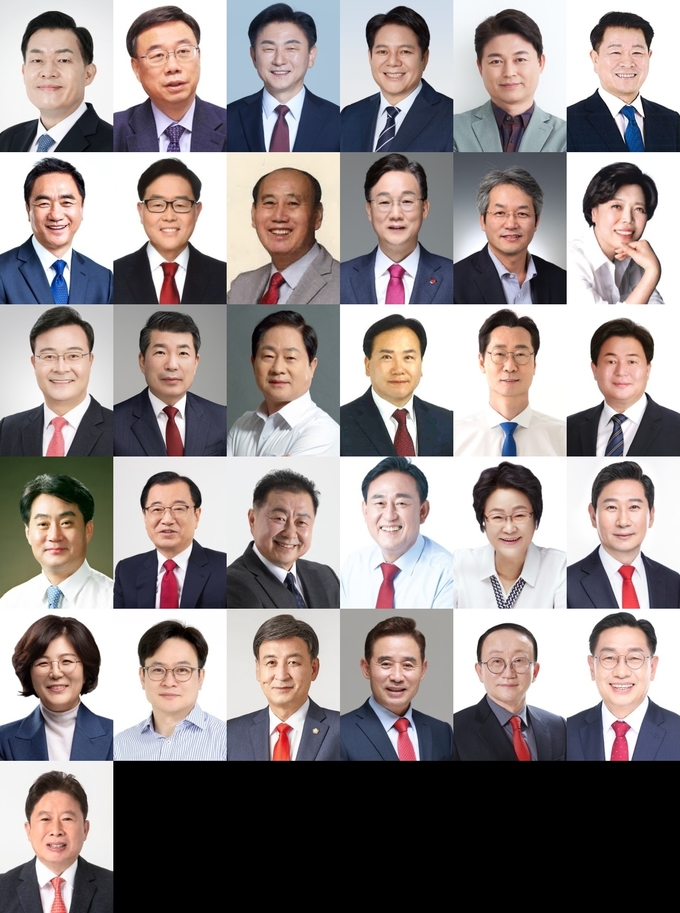 당선을 축하합니다. 오직 시민만 바라보며 건승하세요.