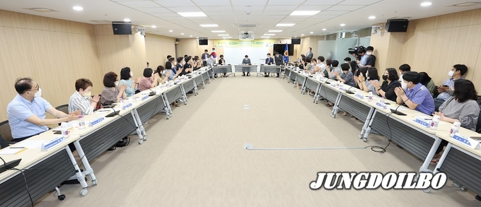 22일 16시, 경기도의회 지하1층 중회의실에서 광교주민 정담회 실시
