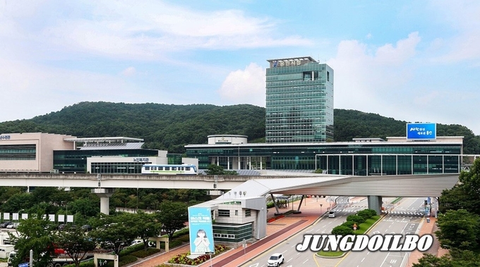 용인특례시청 전경