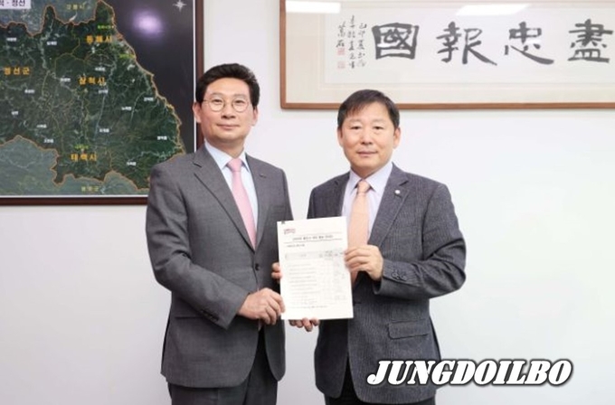 이상일 용인특례시장, 국회 예결위 여당 간사 이철규 국회의원 만나 “국비 추가반영”요청