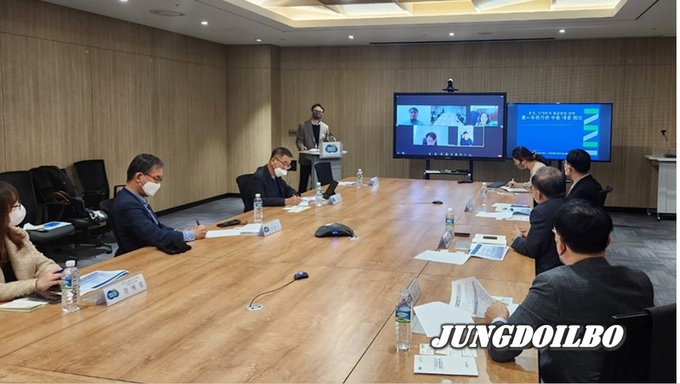 중국 단기비자 발급 중단 대응 회의 모습