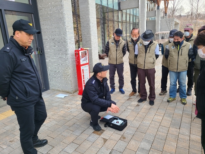 영흥수목원에서 진행한 합동소방훈련.