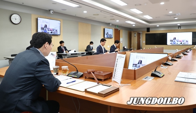  28일 열린 전국대도시시장협의회 영상회의 모습 