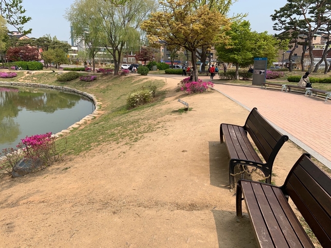 정비공사 전 용연 주변 모습.
