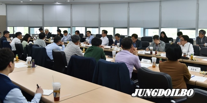 경기도의 ‘기업-산업-지역 종합 육성정책’ 수립을 위해 착수회의
