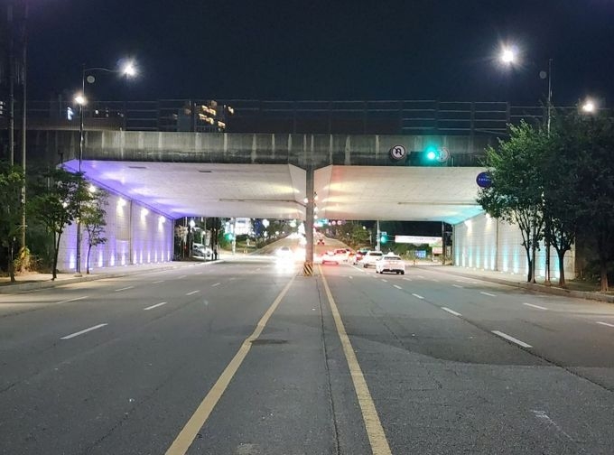 오산시, 부산교 보도에 엘이디(LED)조명 설치.. 안전 보행환경 조성