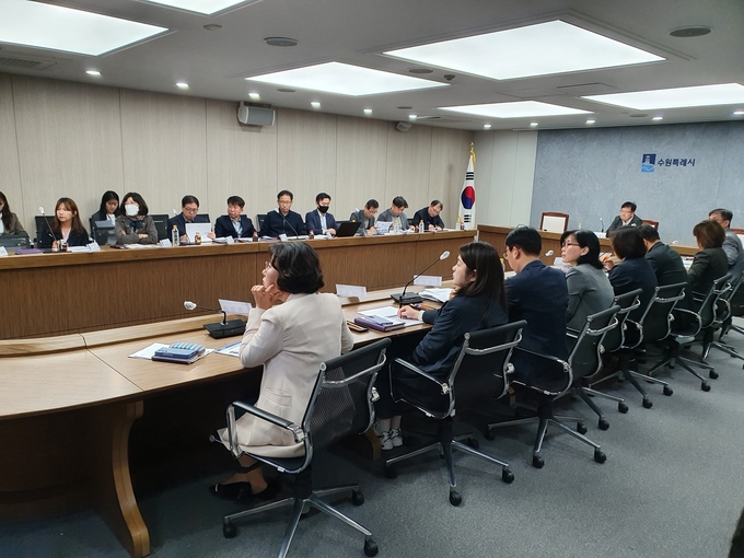 ‘데이터기반행정 활성화 기본계획 수립 중간보고회’가 진행되는 모습