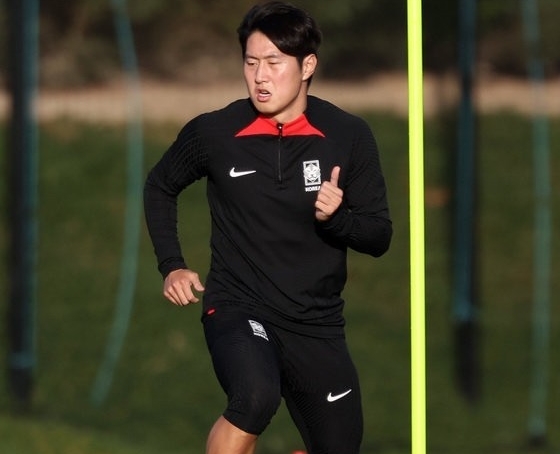 훈련중인 이강인 선수.
