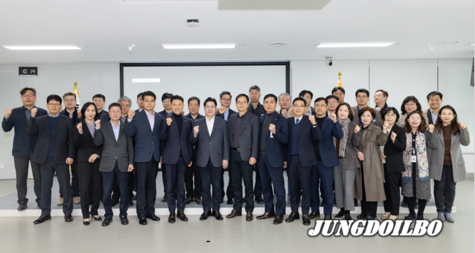 경기도는 경기 서부·동부 SOC 대개발 구상 협의체 회의를 진행했다 = 자료사진 경기도