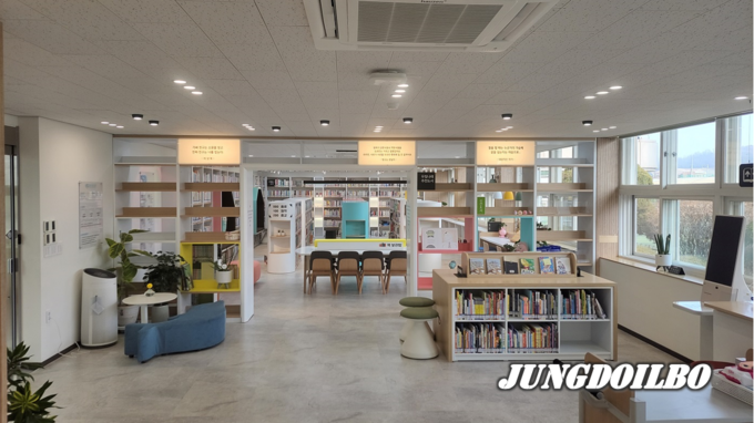 2023년 학교도서관 공간 재구조화 사진 