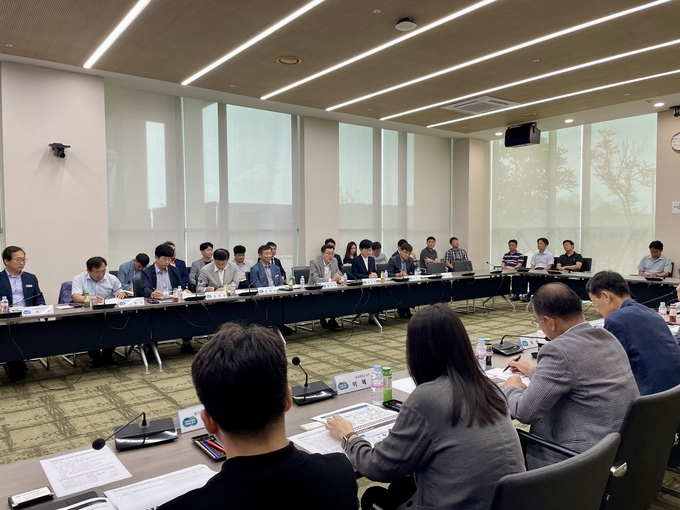경기경제자유구역 추가지정 개발계획(변경)수립 연구용역 최종보고회. = 자료사진 경기도
