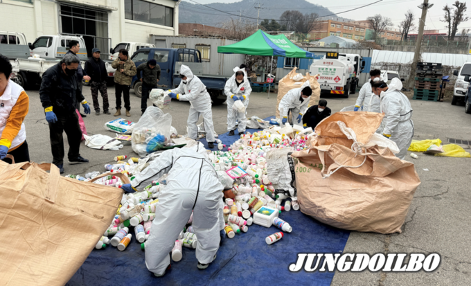 분리.선별 작업 전경 = 자료사진 경기도