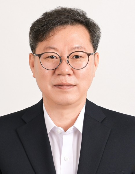 영통구청장 박사승(지방부이사관)