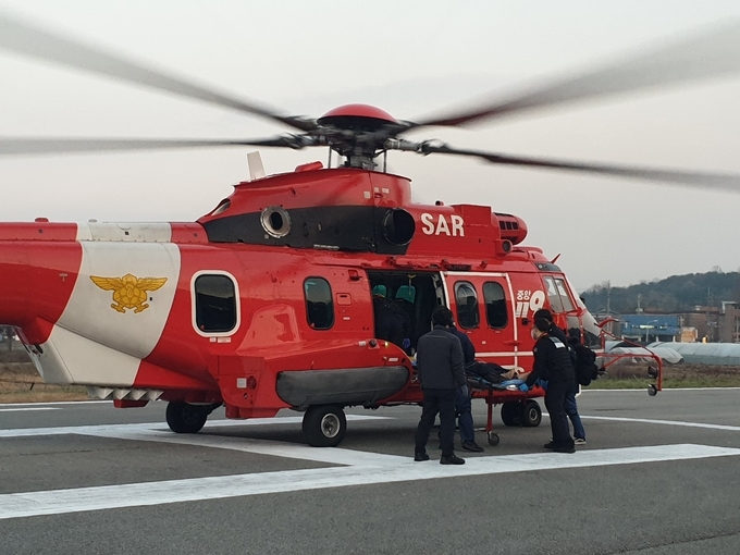 의사탑승 소방헬기(119Heli-EMS) = 자료사진 경기도