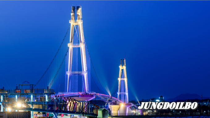 여주 남한강 출렁다리 야경 = 자료사진 경기도