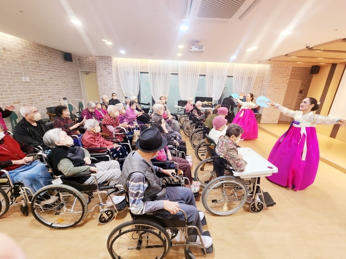 경기도여성비전센터, 재능기부 지원으로 지역사회와 나누는 삶 실천 = 사진 경기도