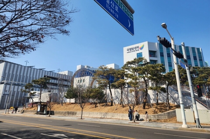 금연구역으로 지정된 국립암센터 주변 인도