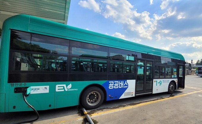 시내버스 공공관리제' 시 주관 노선 디자인 사진=의정부시