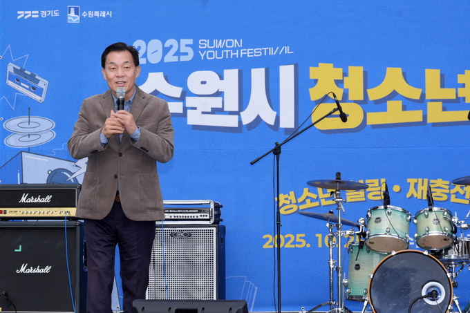 이재준 시장이 인사말을 하고 있다.