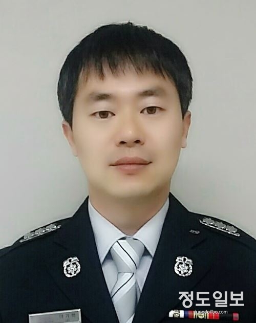 이기학 대원