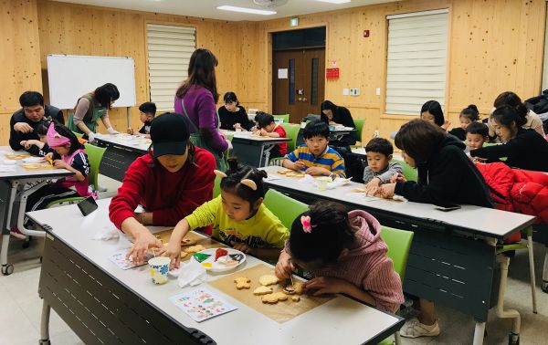 고흥군립도서관에서 알찬 겨울방학 보내세요
