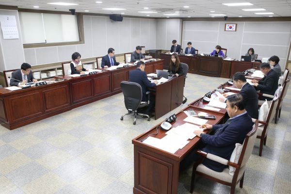 수원시의회 문화복지위원회, 소관부서 2020년 주요업무 계획 청취