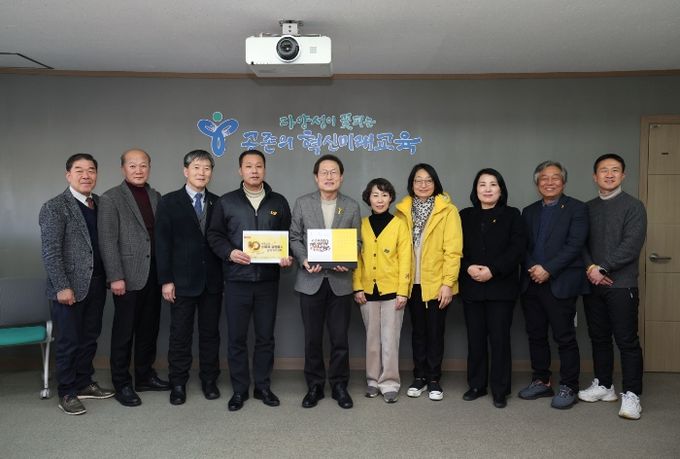조희연 전국시도교육감협의회장-세월호 유가족 및 관련단체 간담회