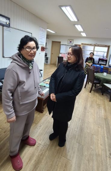 상현3동이 지난 25일 한파 쉼터로 지정된 광교 휴먼시아 41단지 경로당의 난방 상태 등을 점검했다.