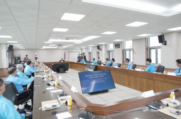 표창장 수여 모습.