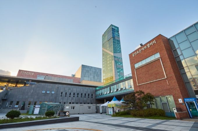 용인포은아트홀 전경