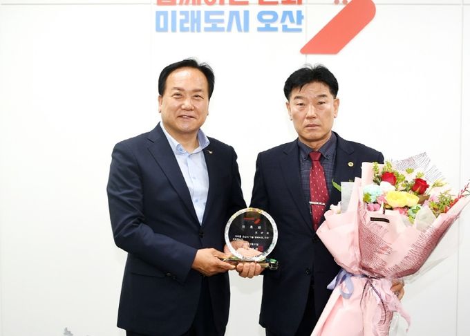 1일명예시장위촉