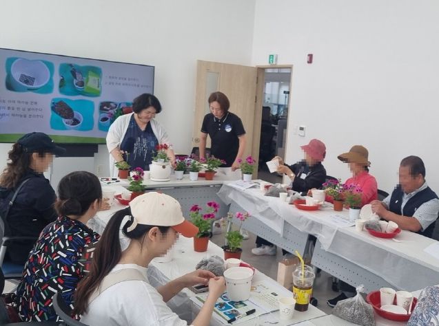 오산시 대원2동, 원예치료사업 ‘마음싹, 행복열매’ 진행