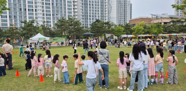 시흥시 배곧너나들이, 온마을이 즐거운 '너나들이 돗자리 놀이터' 성료