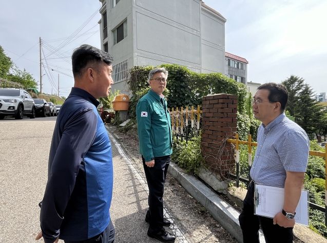 강현도 오산시 부시장, 관내 옹벽시설에 대한 현장 안전점검 실시