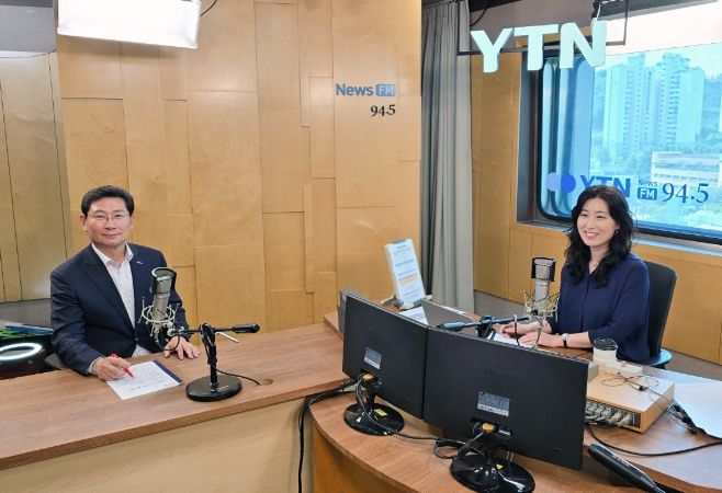 이상일 용인특례시장이 17일 라디오방송에 출연해 시정 주요 성과를 소개했다