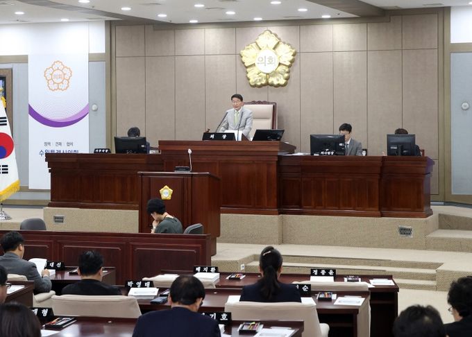 수원특례시의회, 제382회 제1차 정례회 폐회