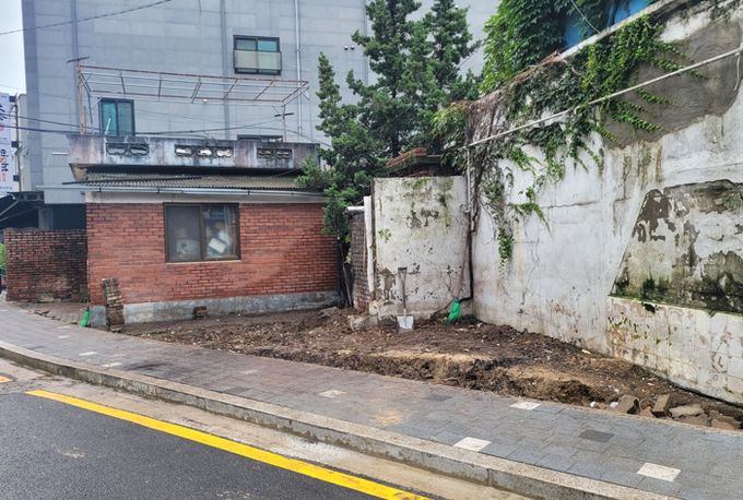 수지구 동천동 저장강박 의심 가구의 적치물 정리 후 사진