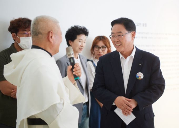 강수현 양주시장, ‘양주시립장욱진미술관’ 개관 10주년 기념전 ‘고요한 울림’ 참석