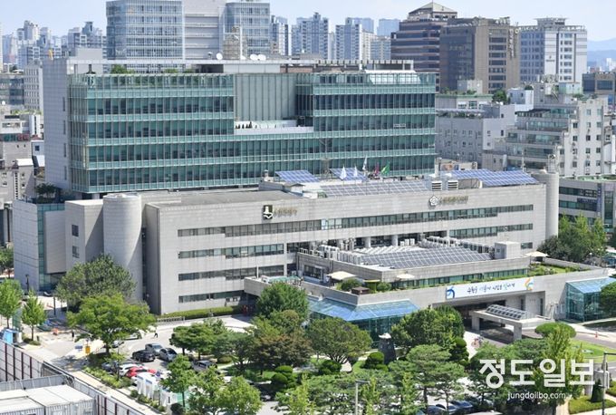 수원시청사 전경