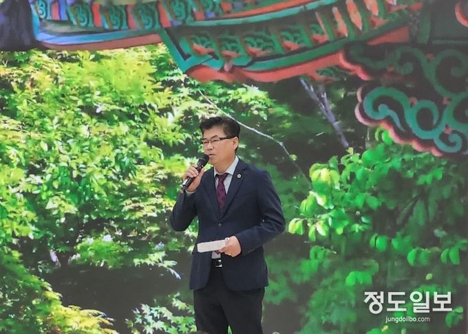 경기도의회 윤태길 의원, 제1회 하남아리랑 축제 축사 전해