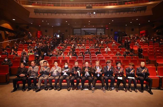 영광군의회, 새해 농업인 실용교육 참석으로 농업인과 소통 강화