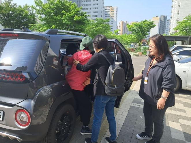성남시, 거동 불편 어르신 이동 지원 ‘부름카’ 서비스 대상 확대